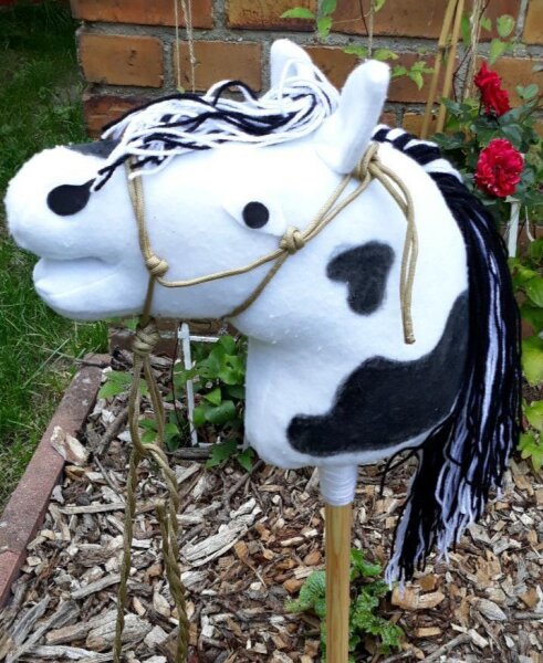 Hobby Horse Steckenpferd Schwarz Schecke Handarbeit Unikat