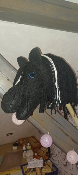 Hobby Horse Steckenpferd Schwarz mit Weißer Blesse Handarbeit